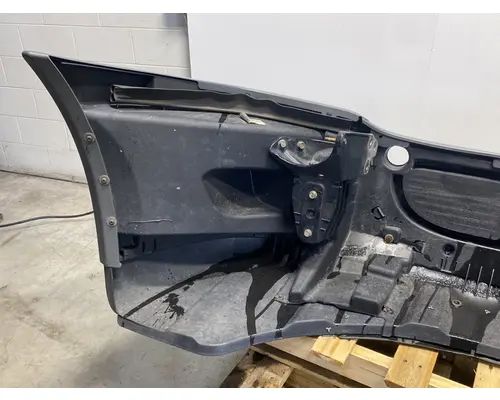 FREIGHTLINER Cascadia 125 Bumper Assembly, Front