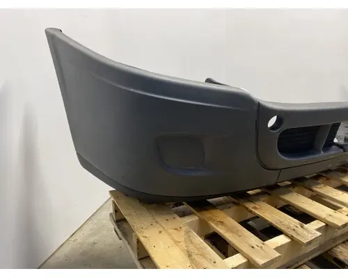 FREIGHTLINER Cascadia 125 Bumper Assembly, Front