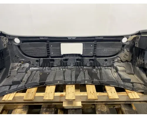 FREIGHTLINER Cascadia 125 Bumper Assembly, Front