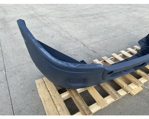 FREIGHTLINER Cascadia 125 Bumper Assembly, Front
