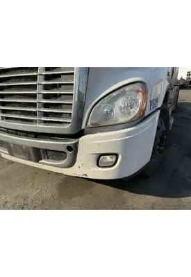 FREIGHTLINER Cascadia 125 Bumper Assembly, Front