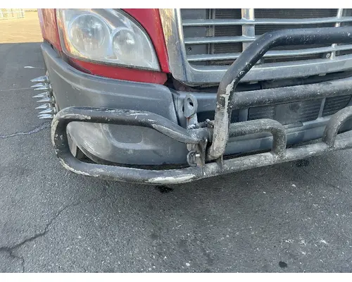 FREIGHTLINER Cascadia 125 Bumper Assembly, Front