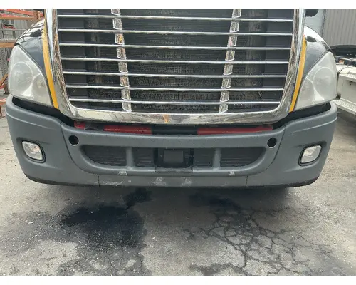 FREIGHTLINER Cascadia 125 Bumper Assembly, Front