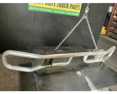 FREIGHTLINER Cascadia 125 Bumper Guard, Front