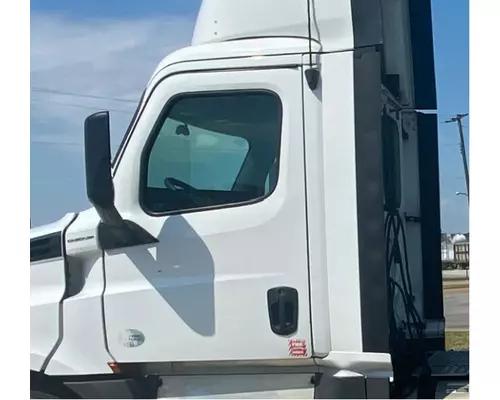 FREIGHTLINER Cascadia 125 Cab Assembly