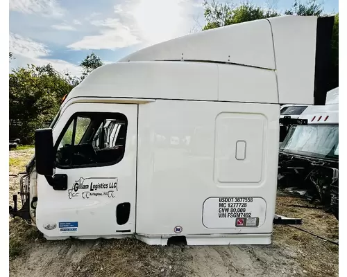 FREIGHTLINER Cascadia 125 Cab Assembly