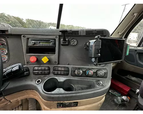 FREIGHTLINER Cascadia 125 Cab Assembly