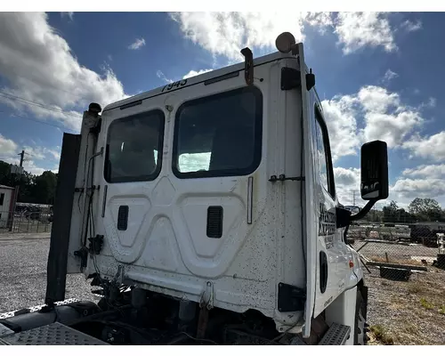 FREIGHTLINER Cascadia 125 Cab Assembly