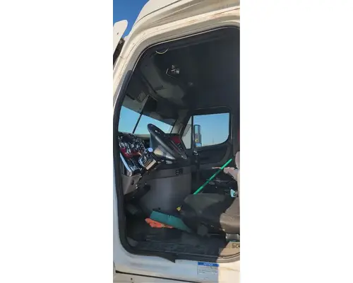 FREIGHTLINER Cascadia 125 Cab Assembly