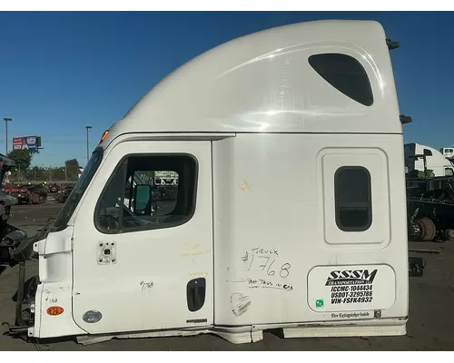 FREIGHTLINER Cascadia 125 Cab Assembly