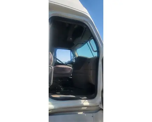 FREIGHTLINER Cascadia 125 Cab Assembly