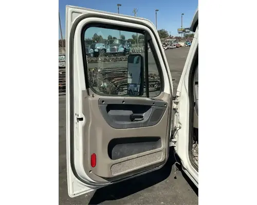 FREIGHTLINER Cascadia 125 Cab Assembly