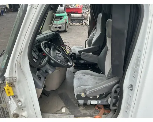 FREIGHTLINER Cascadia 125 Cab Assembly