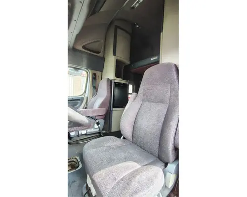 FREIGHTLINER Cascadia 125 Cab Assembly