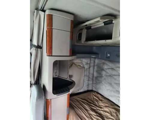 FREIGHTLINER Cascadia 125 Cab Assembly