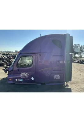 FREIGHTLINER Cascadia 125 Cab Assembly