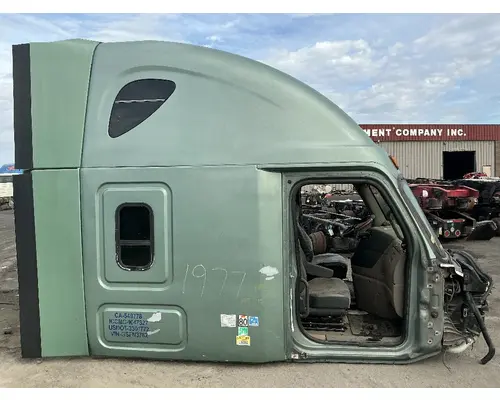 FREIGHTLINER Cascadia 125 Cab Assembly