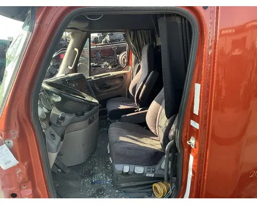 FREIGHTLINER Cascadia 125 Cab Assembly