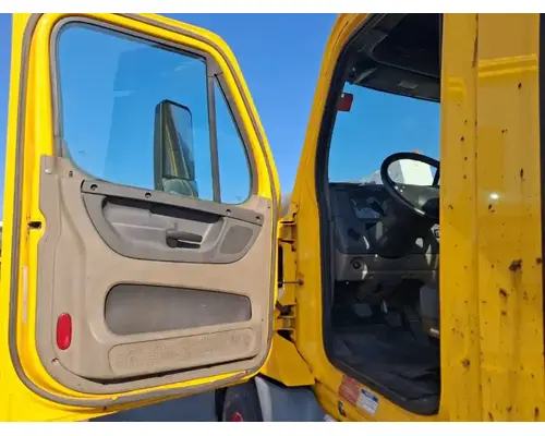 FREIGHTLINER Cascadia 125 Cab Assembly