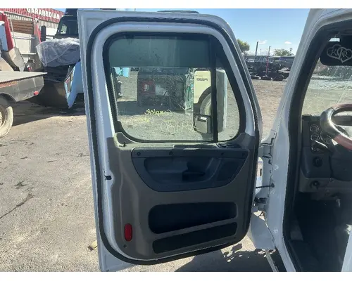 FREIGHTLINER Cascadia 125 Cab Assembly