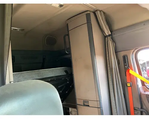 FREIGHTLINER Cascadia 125 Cab Assembly