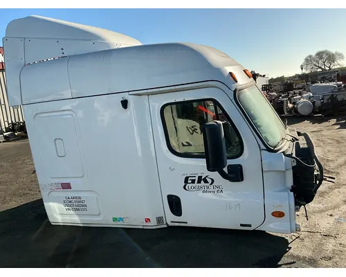 FREIGHTLINER Cascadia 125 Cab Assembly