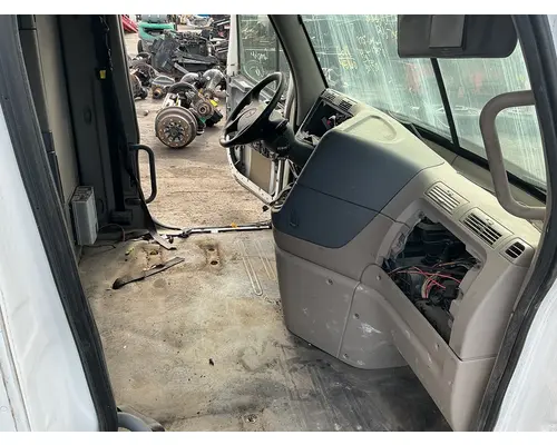 FREIGHTLINER Cascadia 125 Cab Assembly
