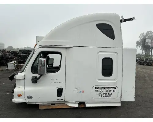 FREIGHTLINER Cascadia 125 Cab Assembly