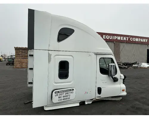 FREIGHTLINER Cascadia 125 Cab Assembly