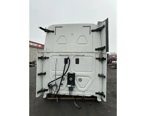 FREIGHTLINER Cascadia 125 Cab Assembly