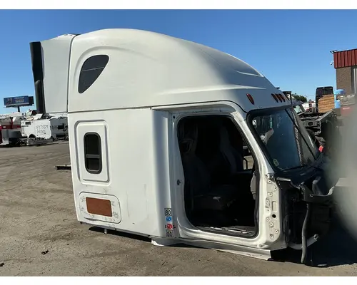 FREIGHTLINER Cascadia 125 Cab Assembly