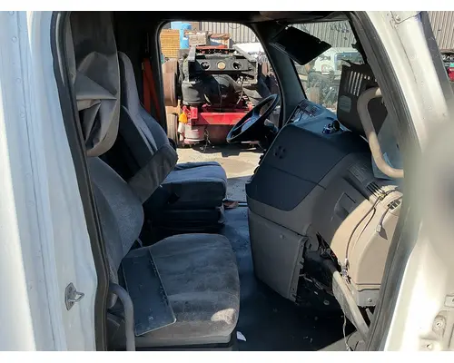 FREIGHTLINER Cascadia 125 Cab Assembly