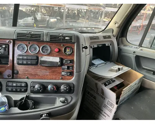 FREIGHTLINER Cascadia 125 Cab Assembly