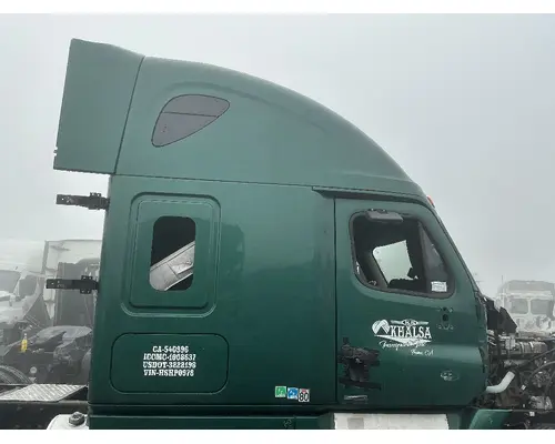 FREIGHTLINER Cascadia 125 Cab Assembly