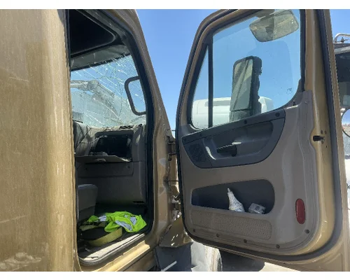 FREIGHTLINER Cascadia 125 Cab Assembly