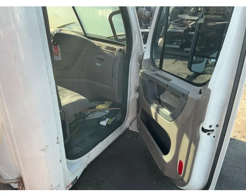 FREIGHTLINER Cascadia 125 Cab Assembly