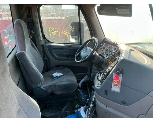 FREIGHTLINER Cascadia 125 Cab Assembly