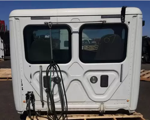 FREIGHTLINER Cascadia 125 Cab Assembly