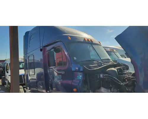 FREIGHTLINER Cascadia 125 Cab Assembly