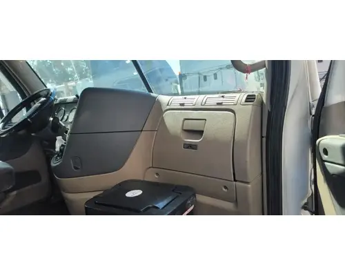 FREIGHTLINER Cascadia 125 Cab Assembly