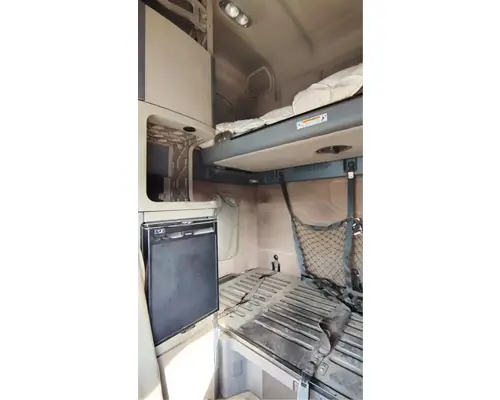 FREIGHTLINER Cascadia 125 Cab Assembly