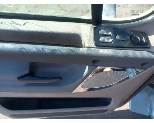 FREIGHTLINER Cascadia 125 Cab Assembly