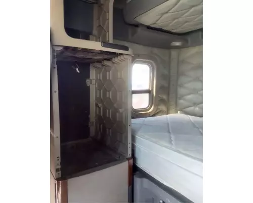 FREIGHTLINER Cascadia 125 Cab Assembly