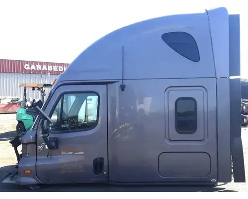 FREIGHTLINER Cascadia 125 Cab Assembly
