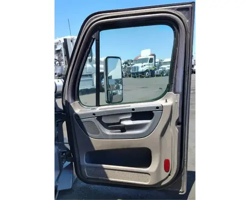 FREIGHTLINER Cascadia 125 Cab Assembly