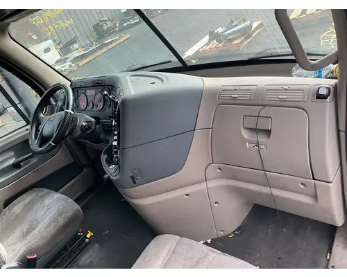 FREIGHTLINER Cascadia 125 Cab Assembly