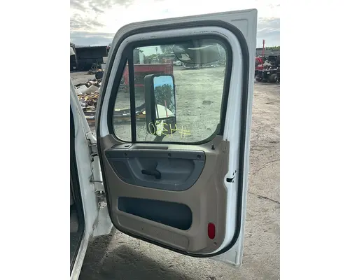 FREIGHTLINER Cascadia 125 Cab Assembly