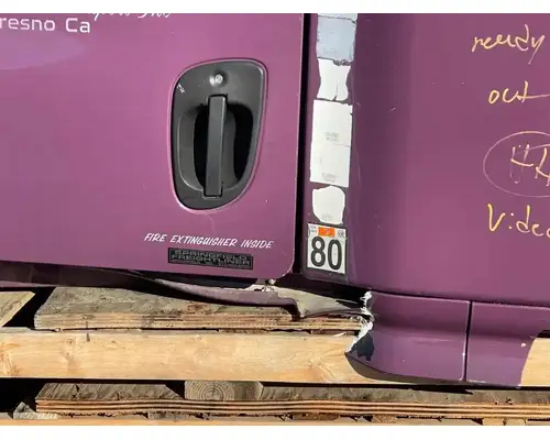 FREIGHTLINER Cascadia 125 Cab Assembly