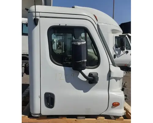 FREIGHTLINER Cascadia 125 Cab Assembly