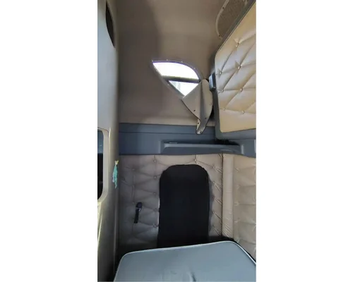 FREIGHTLINER Cascadia 125 Cab Assembly